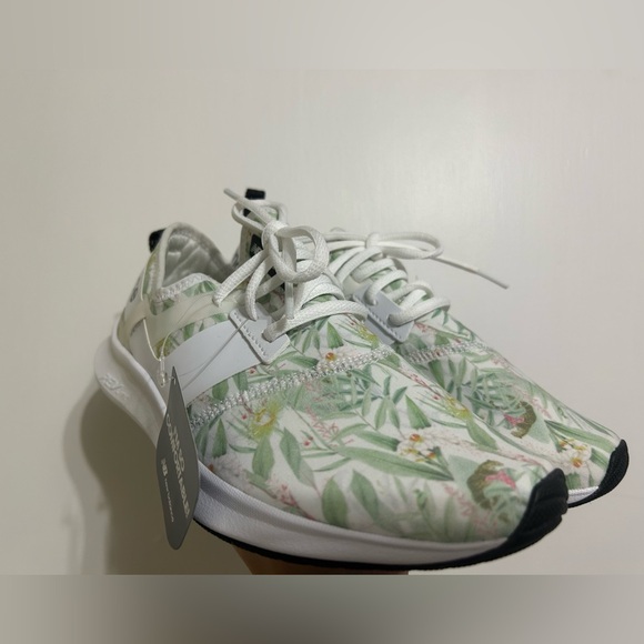 New balance tropical sneakers sz 9 - Picture 3 of 5